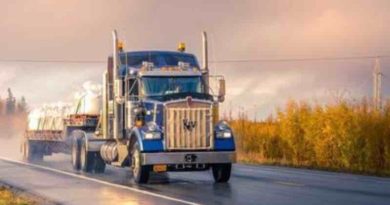Explore These 5 Companies Actively Hiring Truck Drivers!