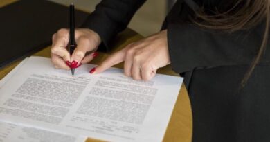 Do Family Lawyers Handle Wills?
